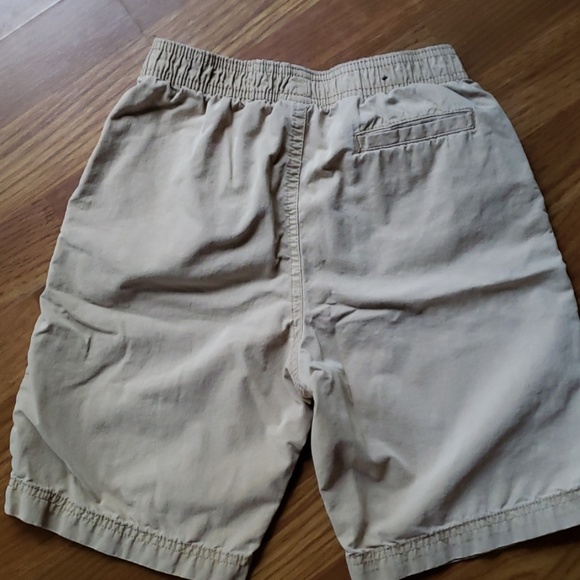 Shorts - Picture 2 of 3
